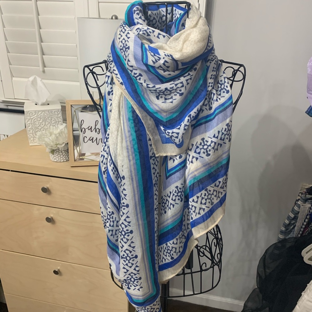 Old Navy Scarf